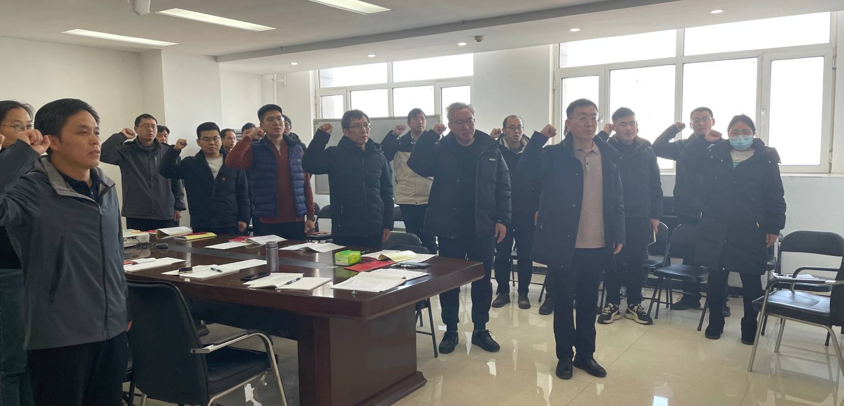 中浩科技党支部召开2025年第一次全体党员大会暨安全生产会议